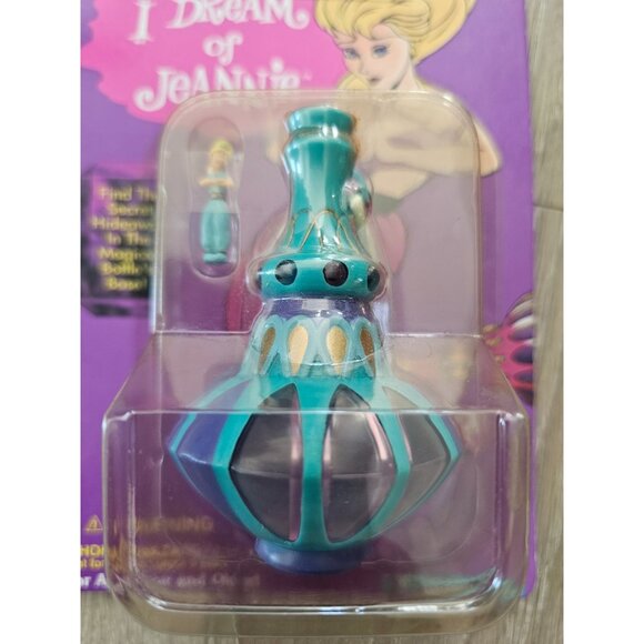 Trendmasters I Dream of Jeannie Magical Locket Vintage Blue Purple Bottle NOS - Picture 7 of 8
